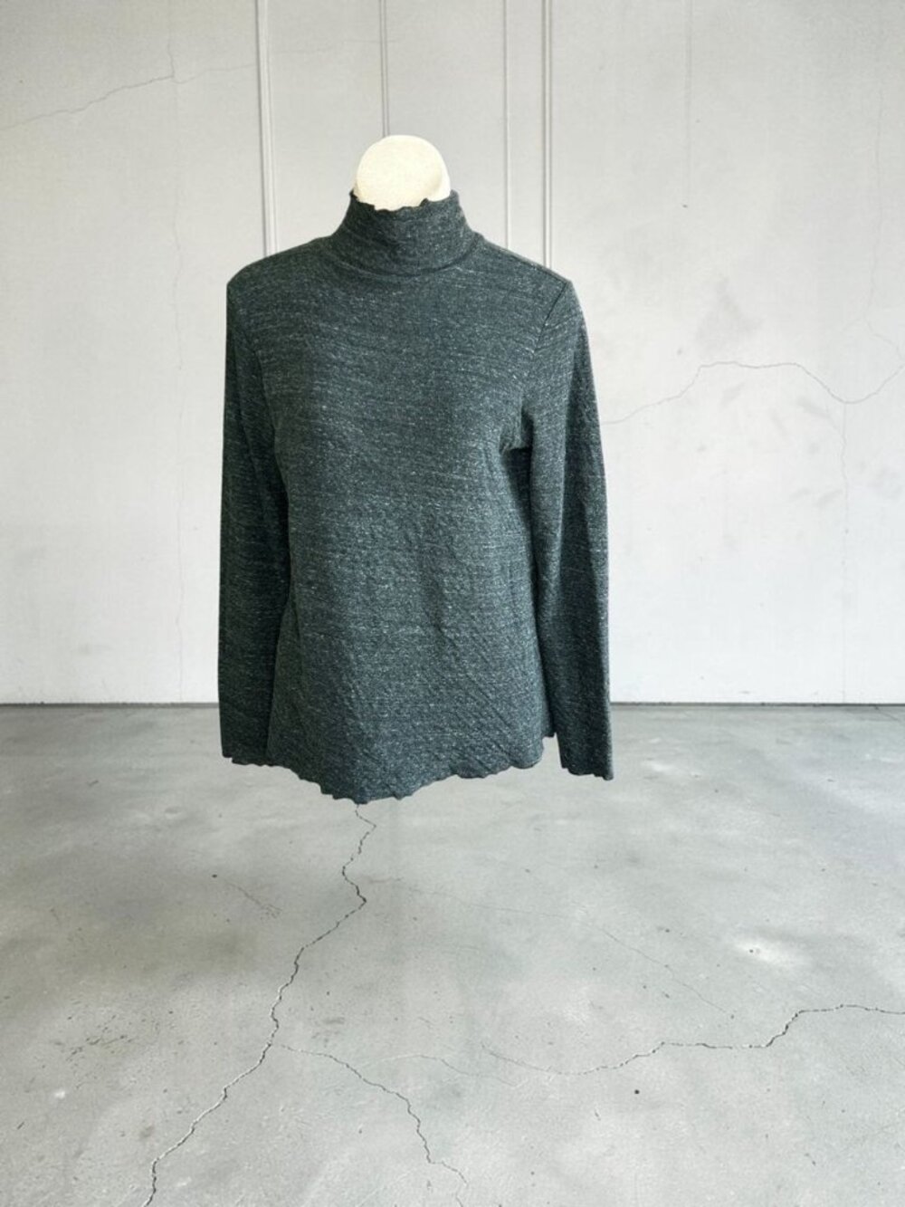 Cut Loose Gray Heather Lightweight Turtleneck Sweater Size Medium